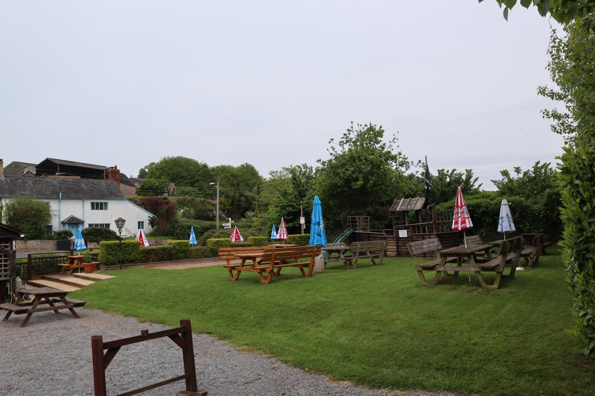 The White Horse Inn 워쉬포드 외부 사진